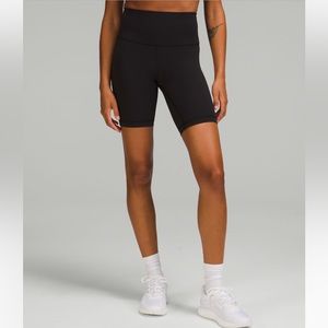 Wunder Train High-Rise Short.